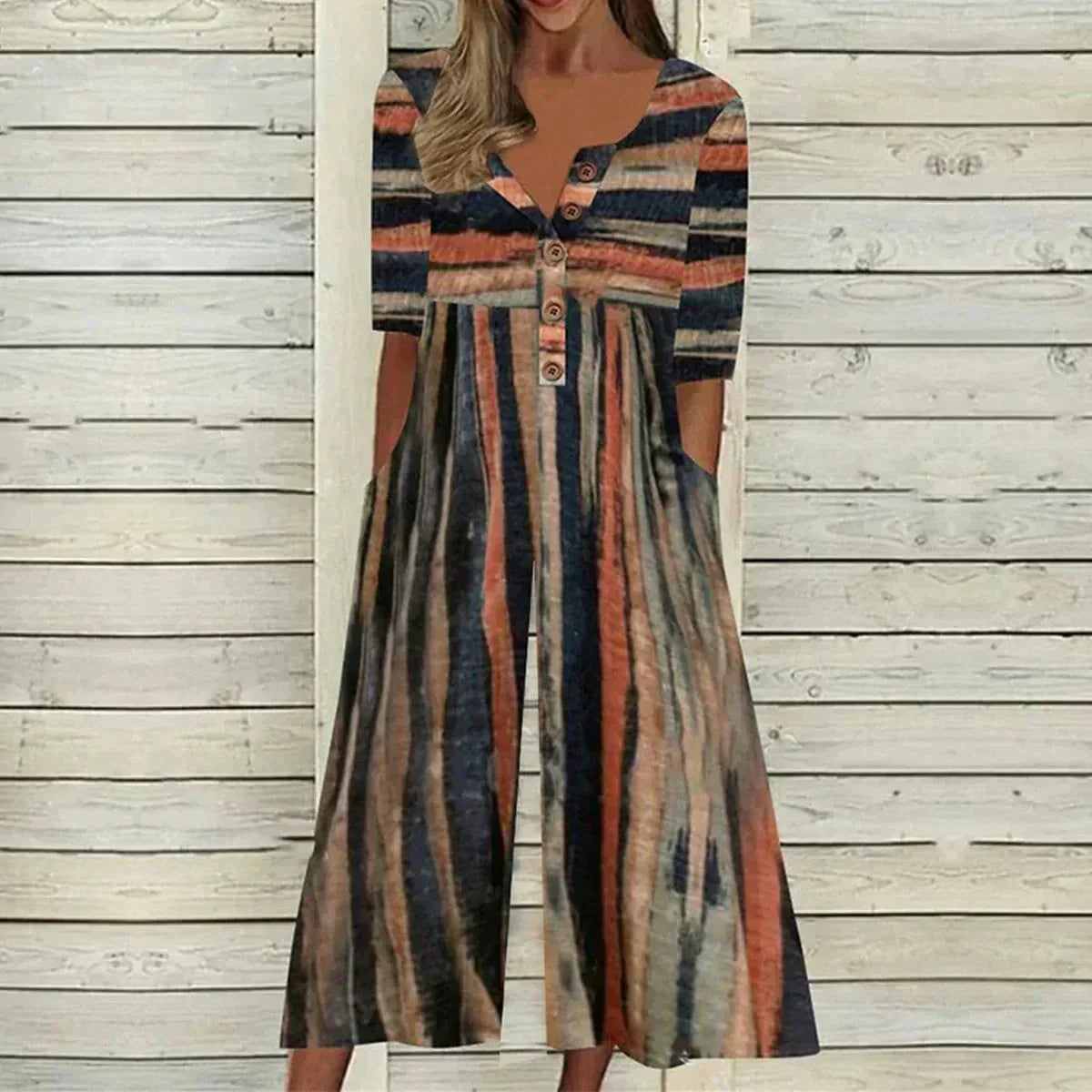 Bedruckter Jumpsuit mit V-Ausschnitt und Seitentaschen