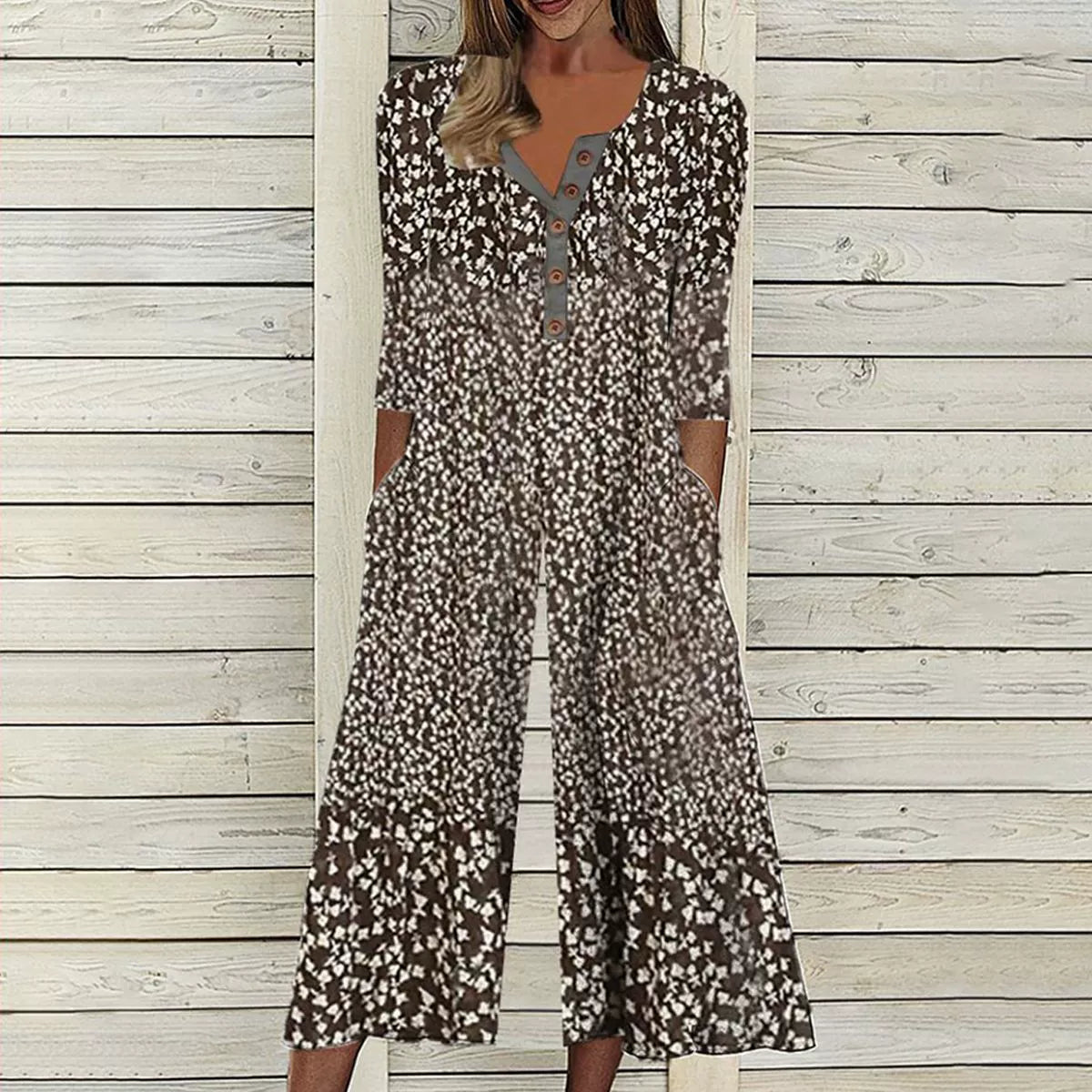Bedruckter Jumpsuit mit V-Ausschnitt und Seitentaschen